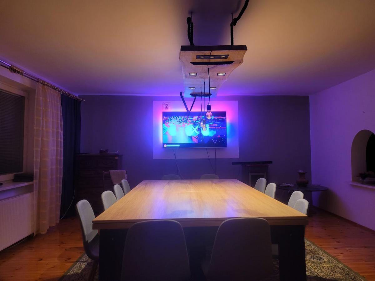 Przestronny Apartament พสาสเนสซ์ ภายนอก รูปภาพ
